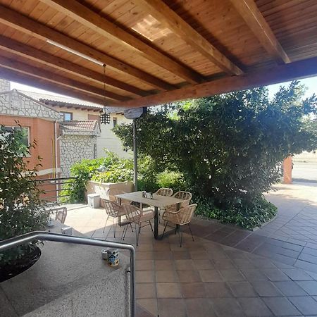 Hotel Las Moreras Leon Exterior photo